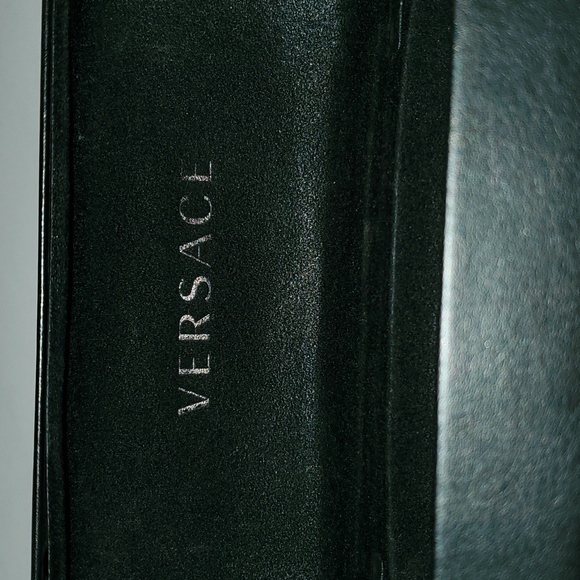 Versace Eyeglass Case - Picture 6 of 6